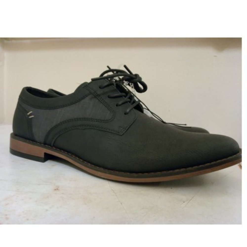 Perry Ellis portfolio dress shoes
